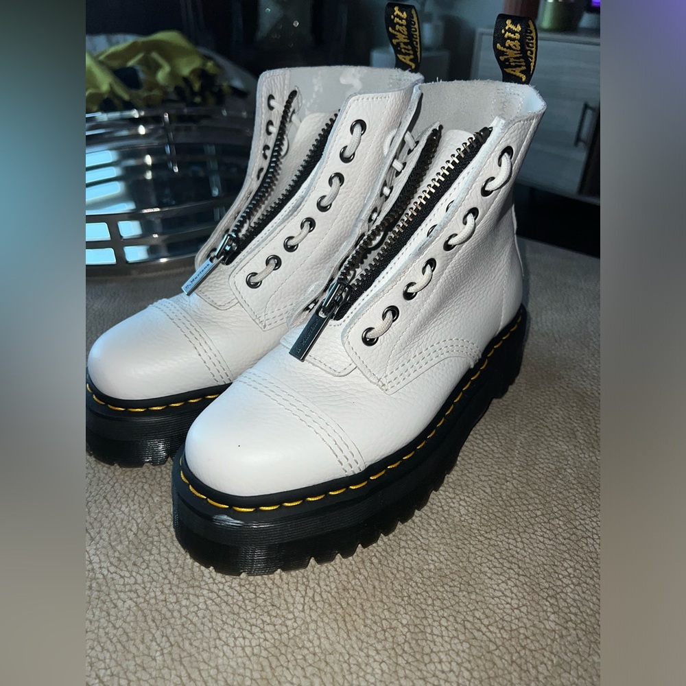 Doc Martin Sinclair Platform boot